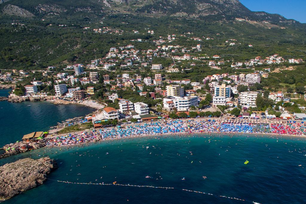 Atlantic Hotel Dobra Voda Exterior photo