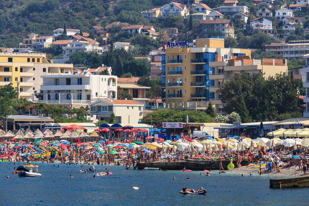 Atlantic Hotel Dobra Voda Exterior photo